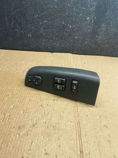 1999 to 2002 Chevrolet Silverado Master Power Window Switch AE4018 DG0
