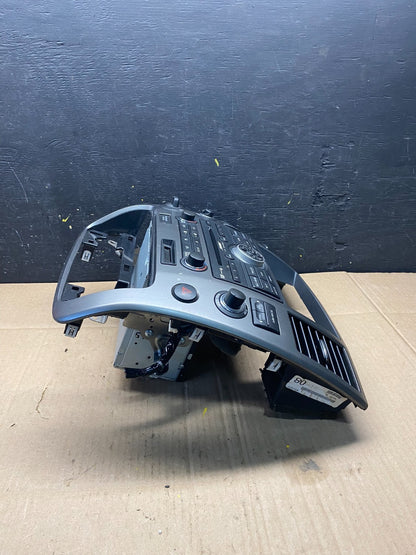 2008 to 2012 Nissan Armada Bose Radio CD Player A/C Climate Control OEM P2026 DG2