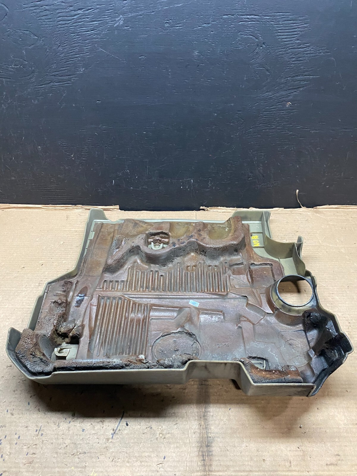 2008 to 2010 Toyota Highlander Top Engine Cover Lid E8284 PS4