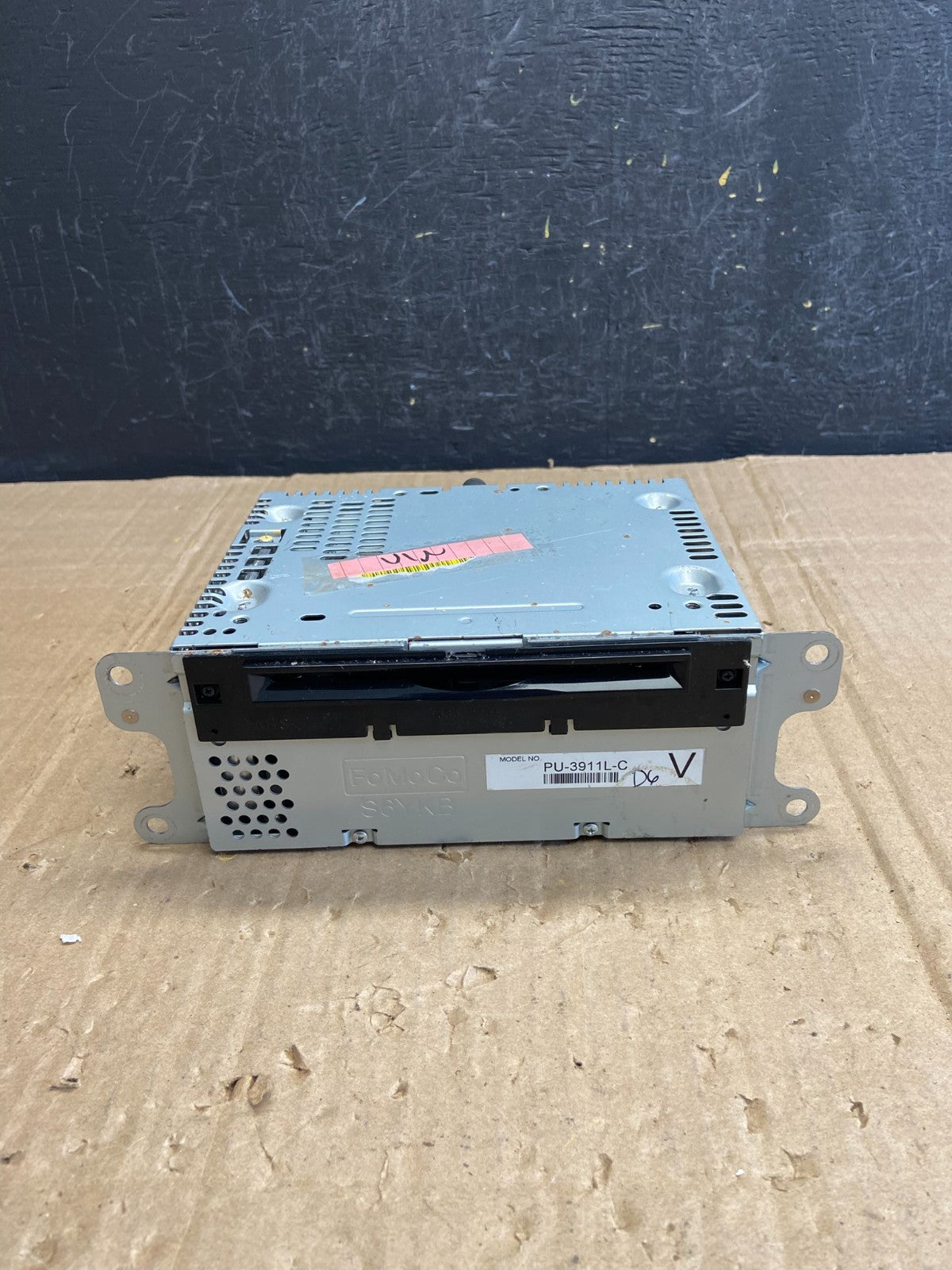 2014 2015 Ford Explorer Audio Equipment Radio Receiver AM FM CD AE1736 DG0