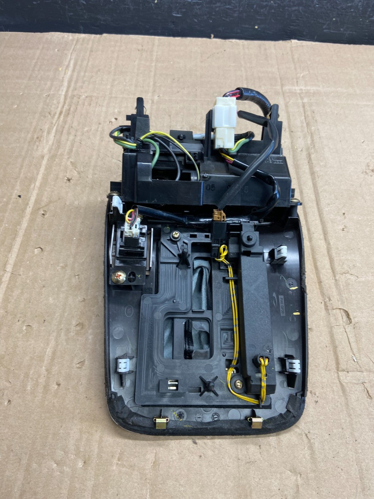 2005 - 2007 Infiniti G35 G37 Center Console Shifter Floor Bezel Panel AD7206 DG5