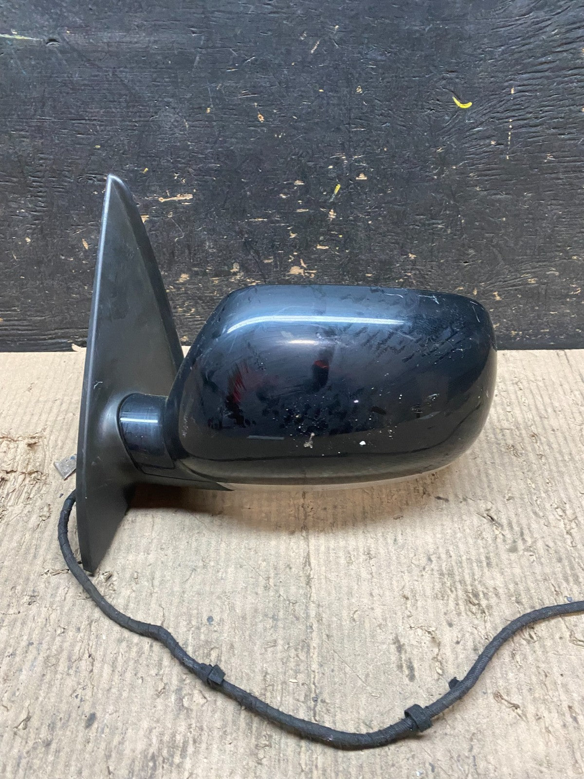 2004 to 2007 Volkswagen Touareg Left Door Power View Door Mirror OEM V4381 IT0
