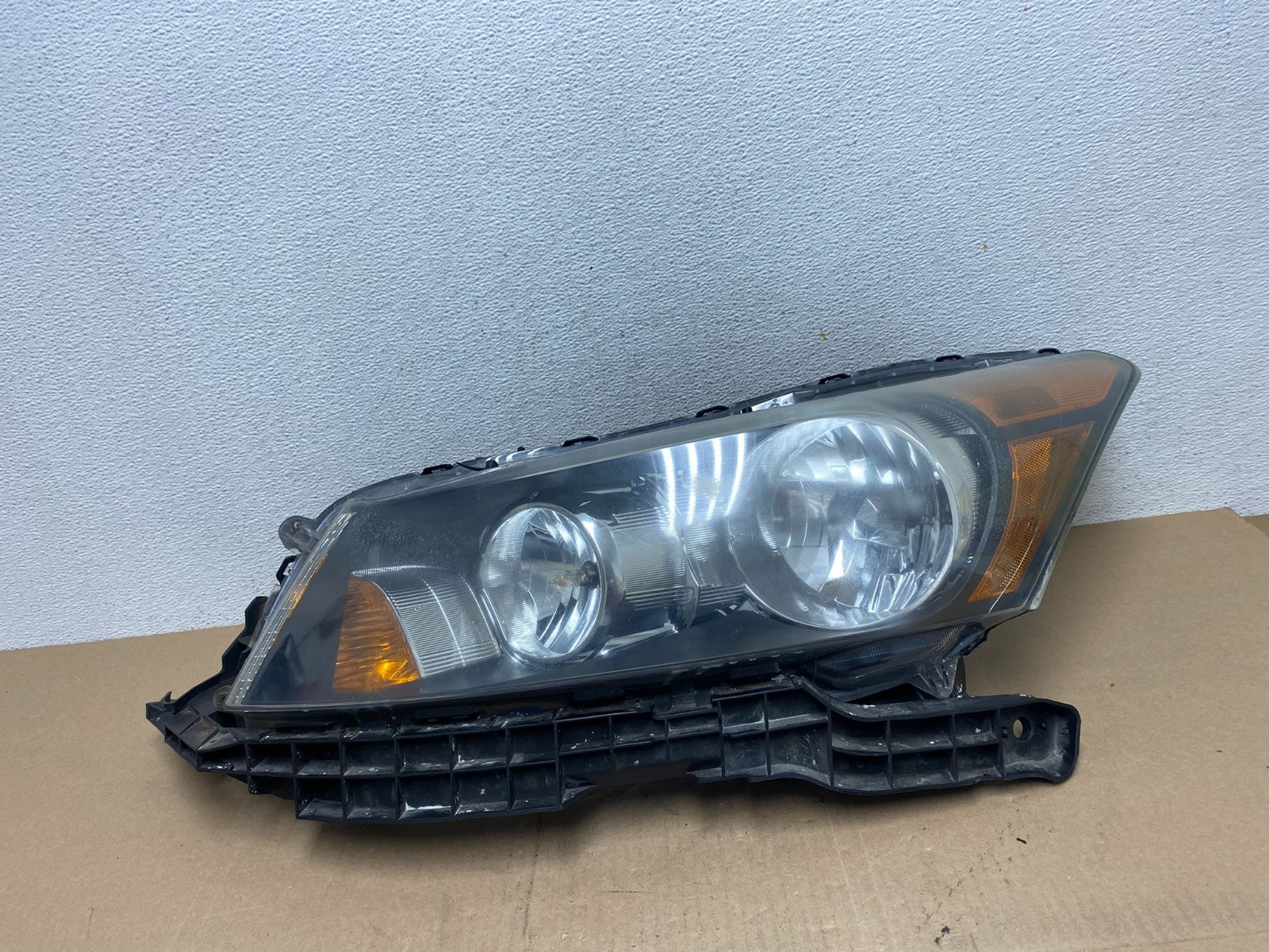 2008 to 2012 Honda Accord Sedan Headlight Left Driver Lh Side AE6672 DW0