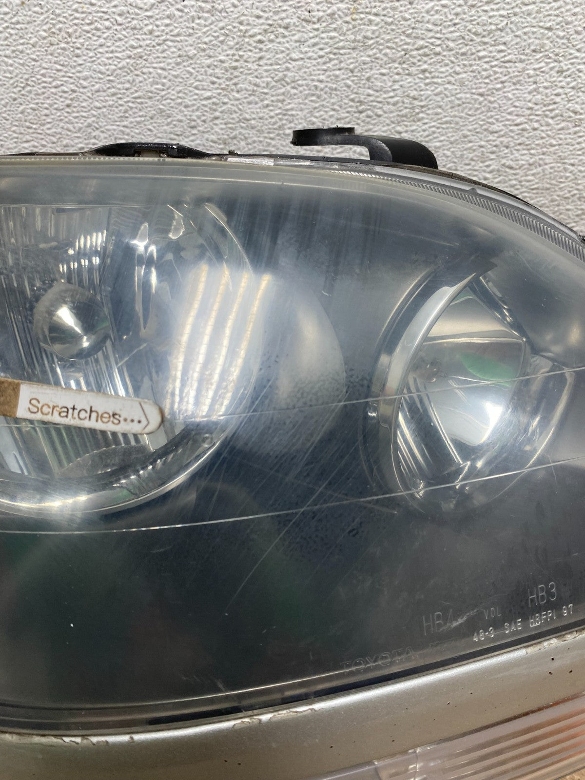 1999 to 2003 Lexus RX300 Right Passenger Headlight Halogen AG4460 DW3