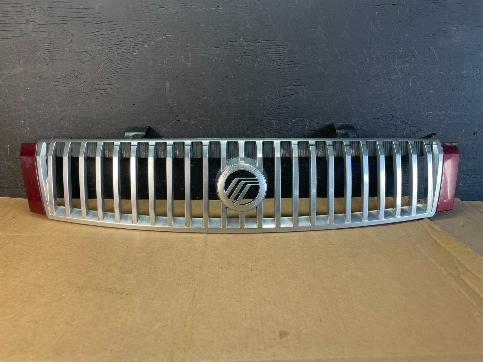 2005 2006 2007 Mercury Montego Front Upper Grill Grille ae0846 DG0
