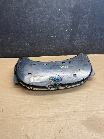 2003 to 2006 Chevrolet Silverado Speedometer Instrument Cluster AH3491 DG5