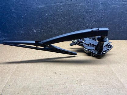 2017 to 2021 Nissan Rogue Rear Windshield Wiper Motor AD7512 DG3