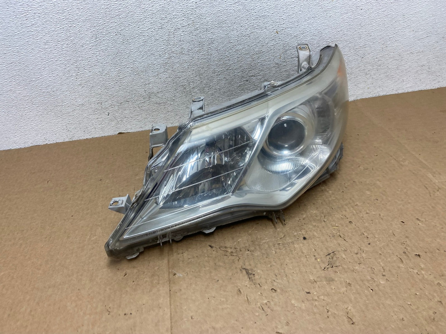 2012 2013 2014 Toyota Camry Left Driver LH Halogen Headlight AF9806 LK2