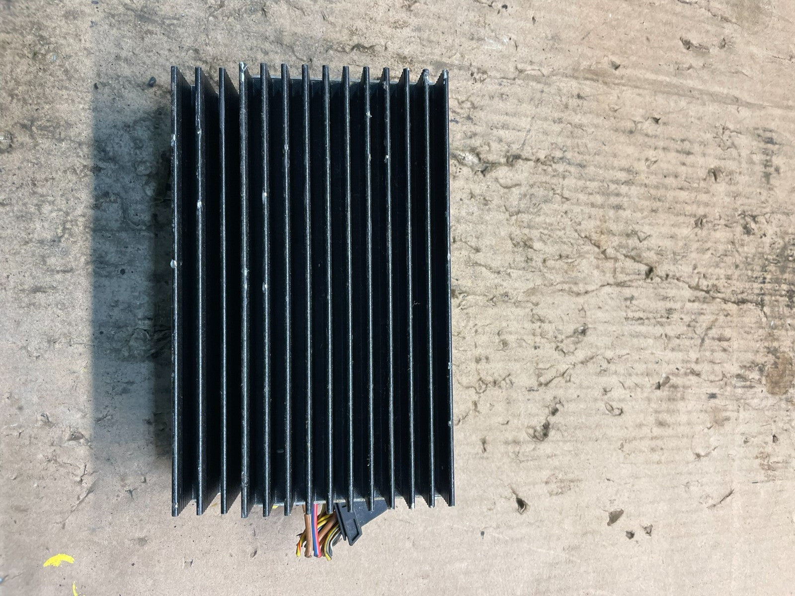 2007-2010 BMW X5 Top HiFi Lear Radio Audio Amplifier Amp T7162 DG0