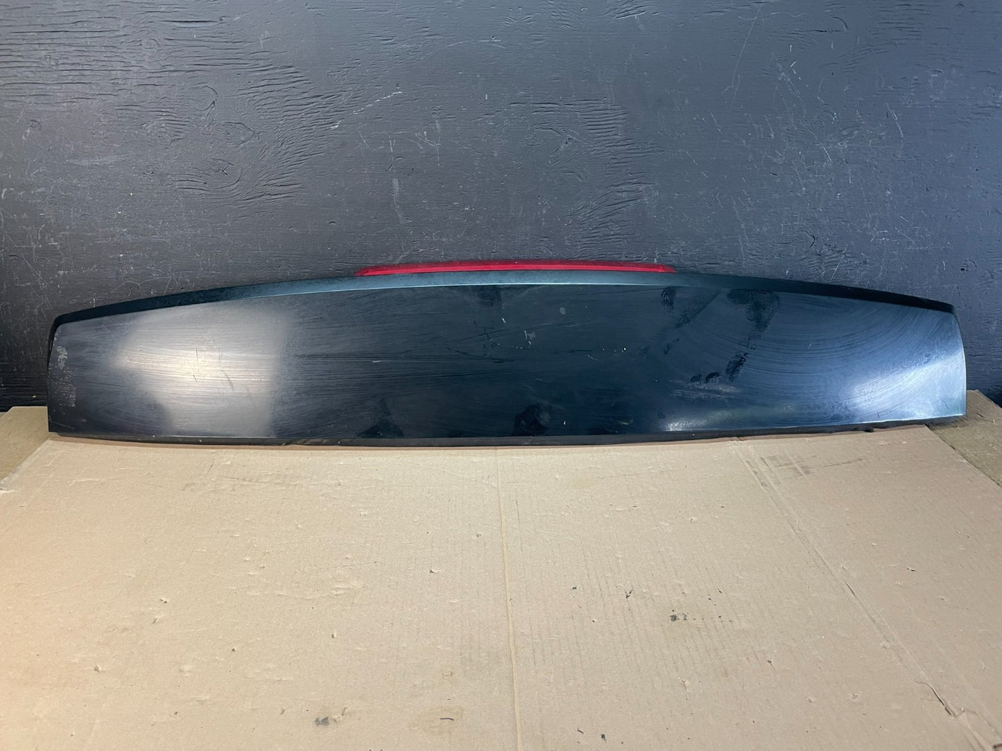 2007-2014 Chevrolet Tahoe Suburban Yukon Spoiler Wing 3rd Brake Light AD8410 DG0