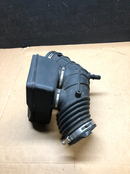 2009 to 2012 Ford Flex Taurus Lincoln Mks Air Hose  Duct Tube OEM F4259 PS7
