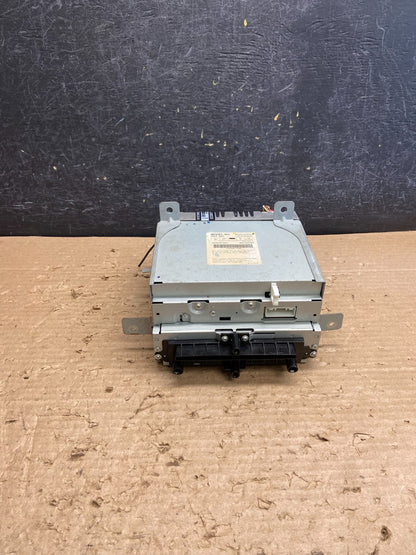 2006 Subaru Tribeca CD Player Radio Receiver Control AG8706 DG0