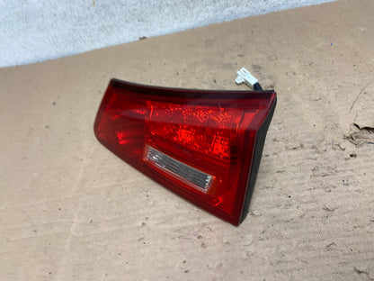 2006 - 2008 Lexus Is250 Is350 Right Passenger RH Inner Tail Light AI1070 LK1