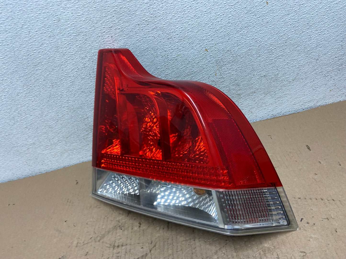 2005 to 2009 Volvo S60 Right Passenger Side Tail Light AF3248 LK1