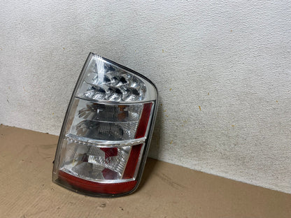 2006 to 2009 Toyota Prius Tail Light Right Passenger Side AH6757 LK2