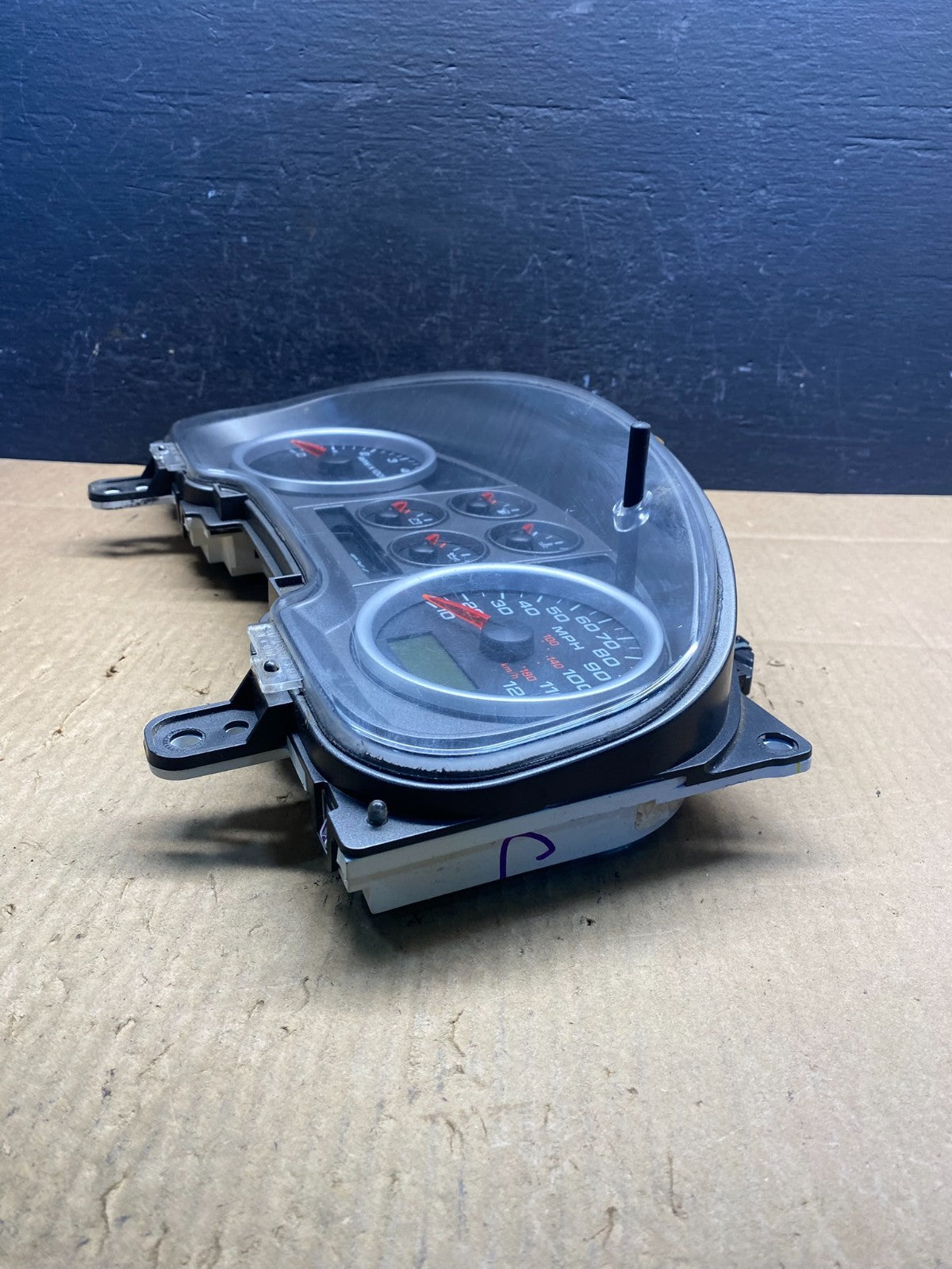 2004 - 2005 Ford F150 F-150 Speedometer Cluster Gauge AD1657 DG2