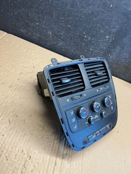 2011-2016 Dodge Grand Caravan Temperature Climate Control AC Heater AF6337 DG4