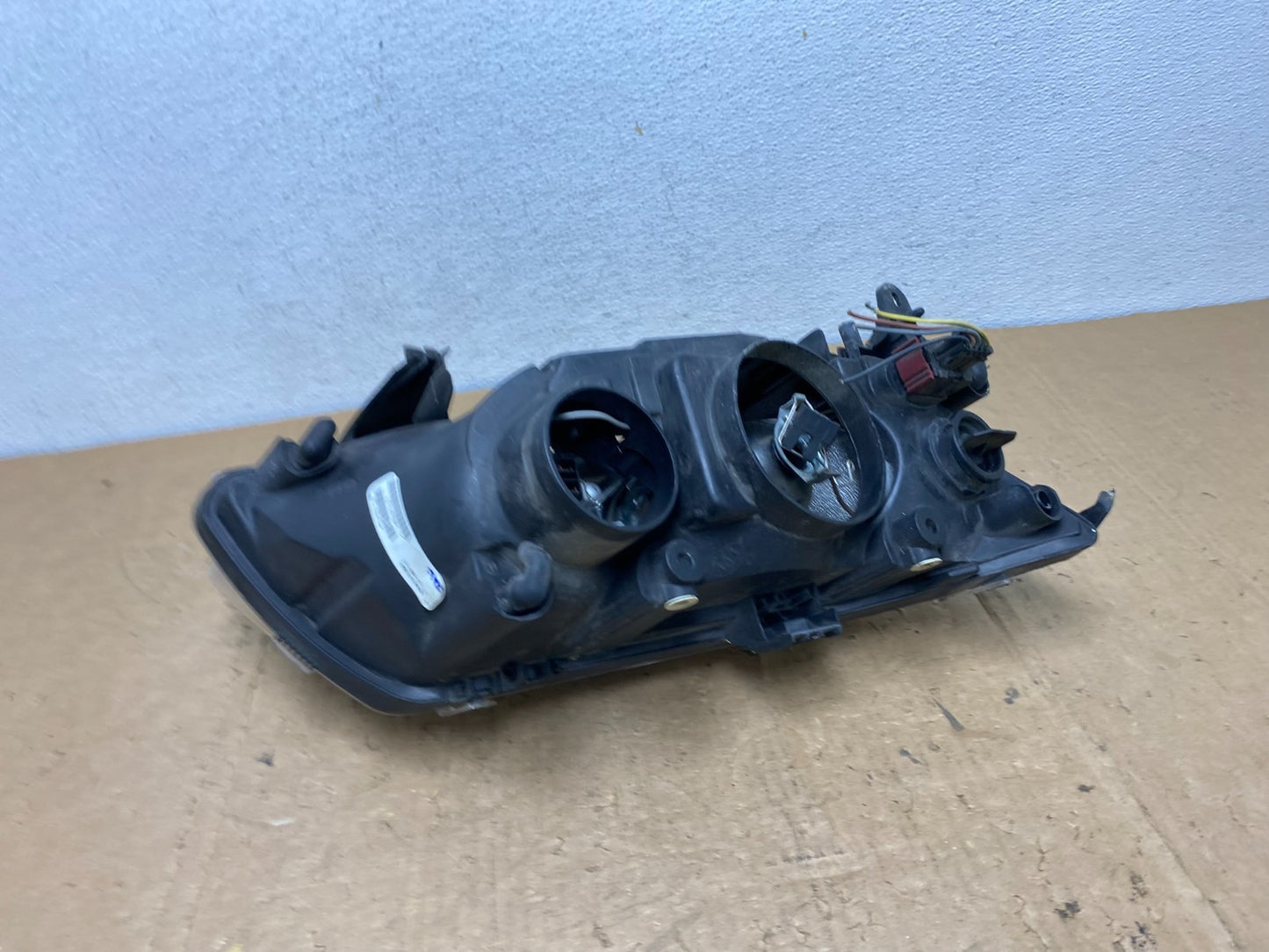 2003 2004 2005 2006 2007 Saab 9-3 Left Driver LH Headlight Halogen TYC AD0657 DW8