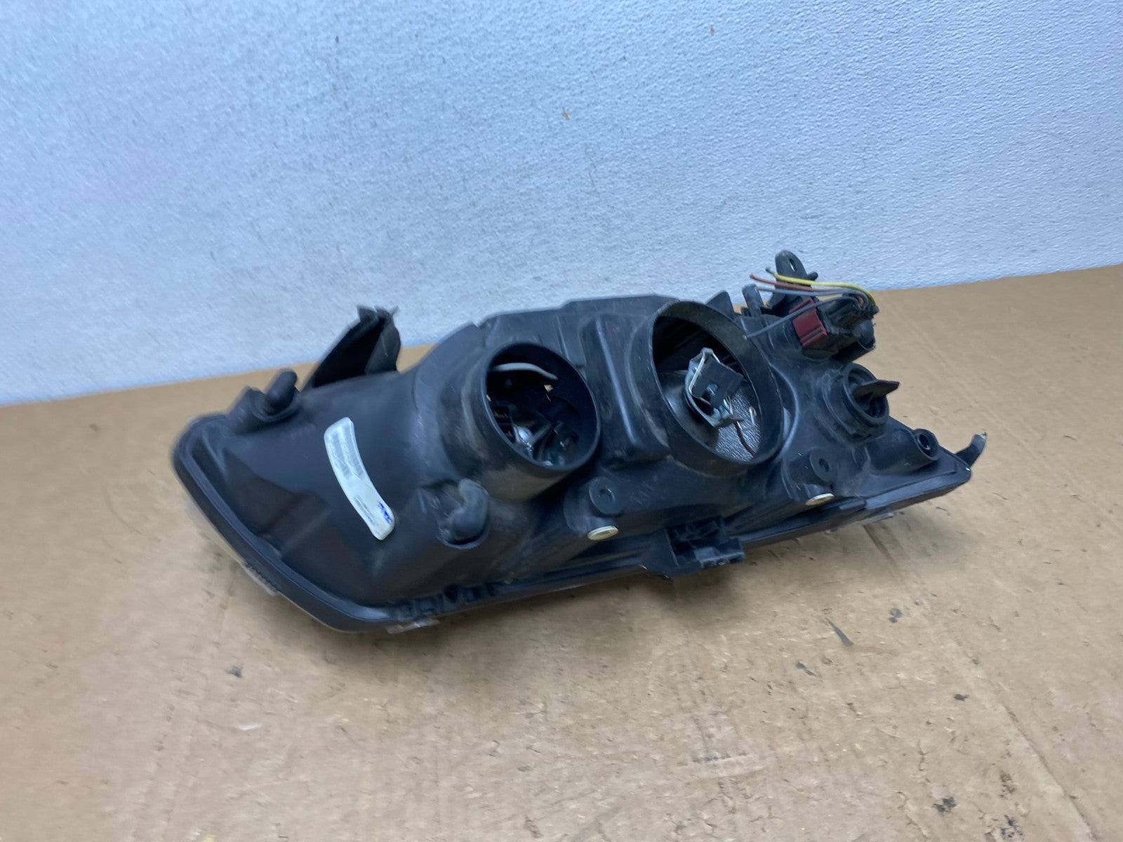 2003 2004 2005 2006 2007 Saab 9-3 Left Driver LH Headlight Halogen TYC AD0657 DW8