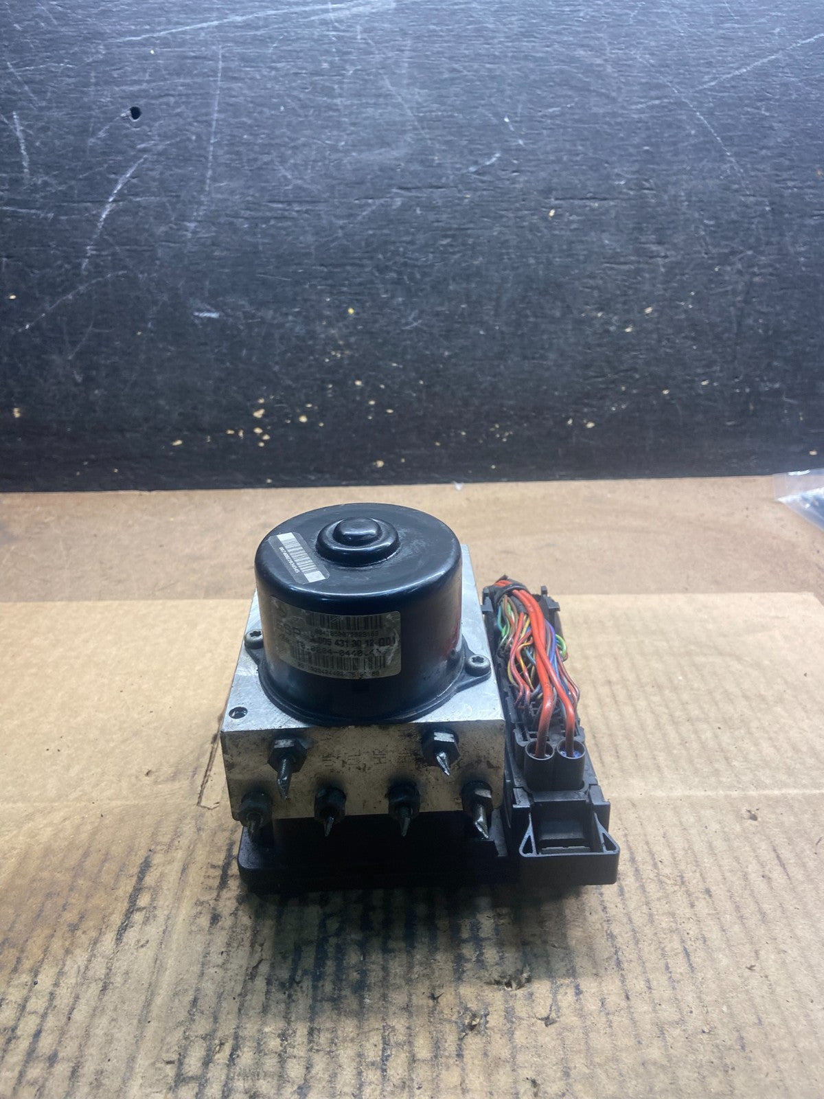 2002 to 2005 Mercedes CLK320 CLK500 ABS Anti Lock Brake Pump y4372 DG4