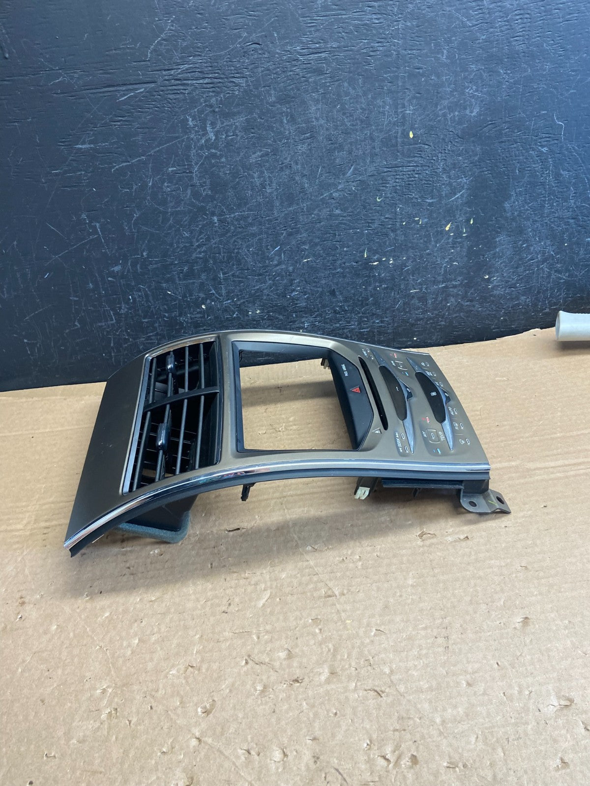 2011-2015 Lincoln MKX Temp Climate Control Heat Seat Radio Bezel AF2572 DW1