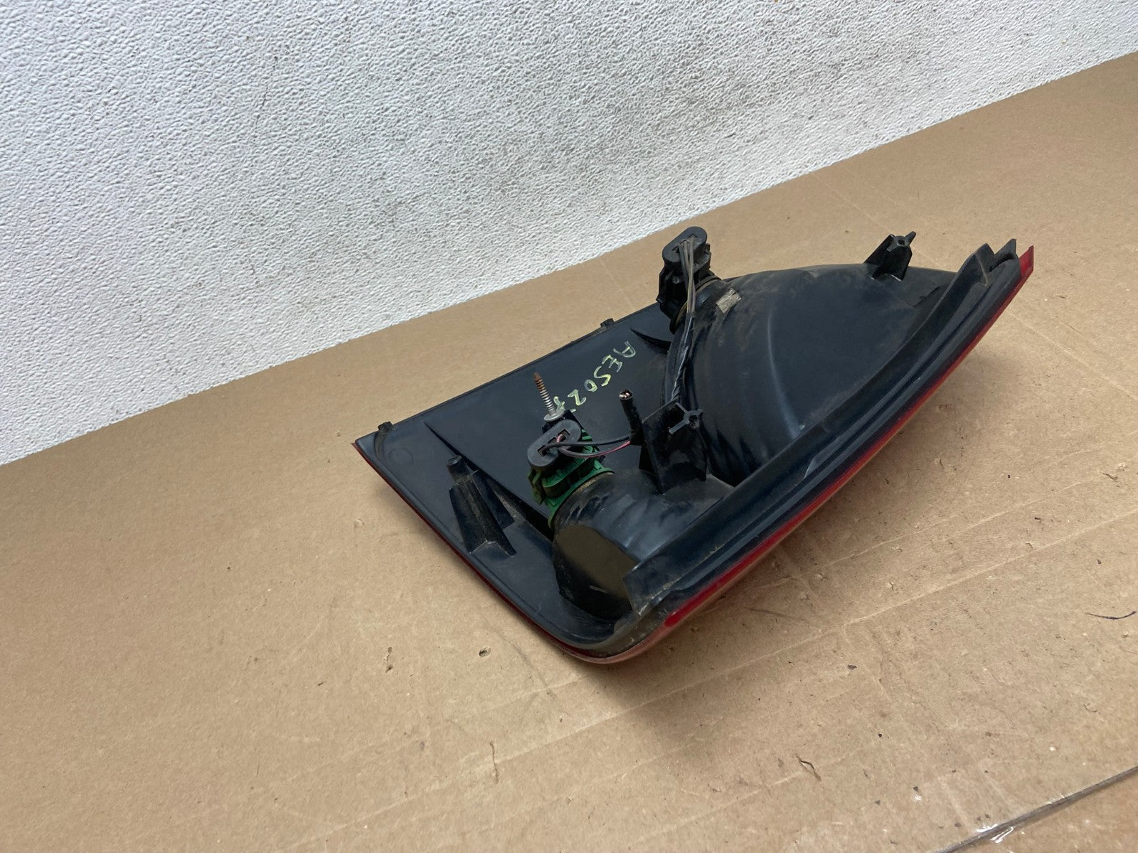 2002 to 2005 Ford Explorer Right Passenger Rh Side Tail light AE5027 LK5