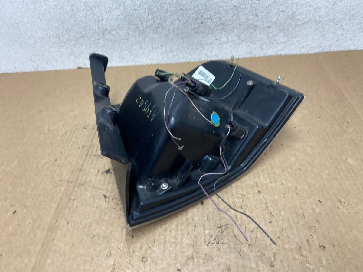 2007 to 2010 Ford Edge Tail light Left Driver Side AF9862 LK6