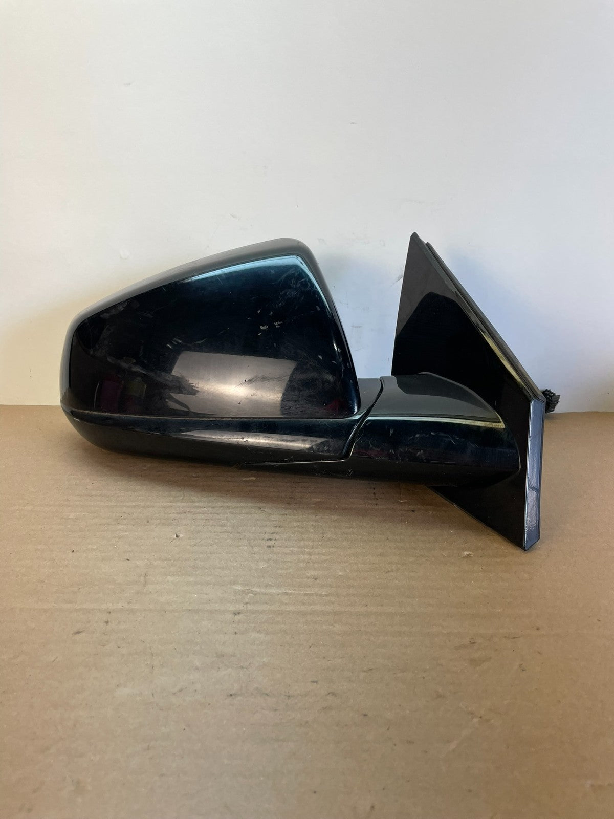 2010 to 2015 Cadillac SRX Right Passenger Rh Side Door Mirror af5665 DG0