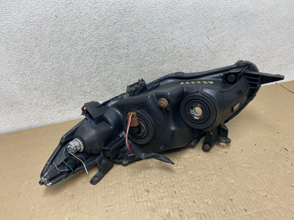 2011 to 2013 Toyota Corolla Right Passenger Side Headlight AI2325 DW6
