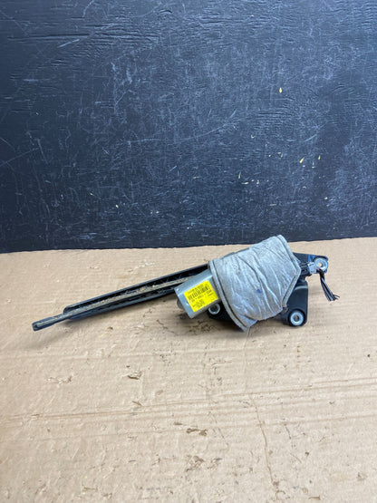 2011 to 2019 Ford Explorer Rear Windshield Wiper Motor AF2251 DW4