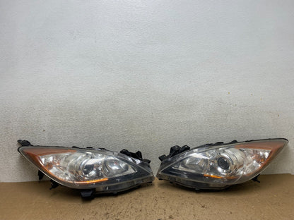 2010-2013 Mazda 3 Halogen Left+Right Side Headlights W8332 DW0