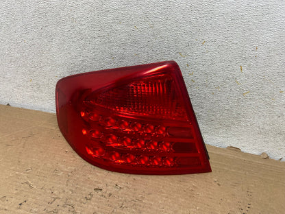 2003-2004 Infiniti G35 Left Driver Lh Side Tail Light AH9177 LK2