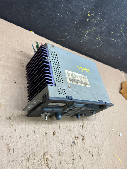 1994 - 1996 Pontiac Grand Prix Radio Cassette AM/FM Panel Oem T5989 DG2
