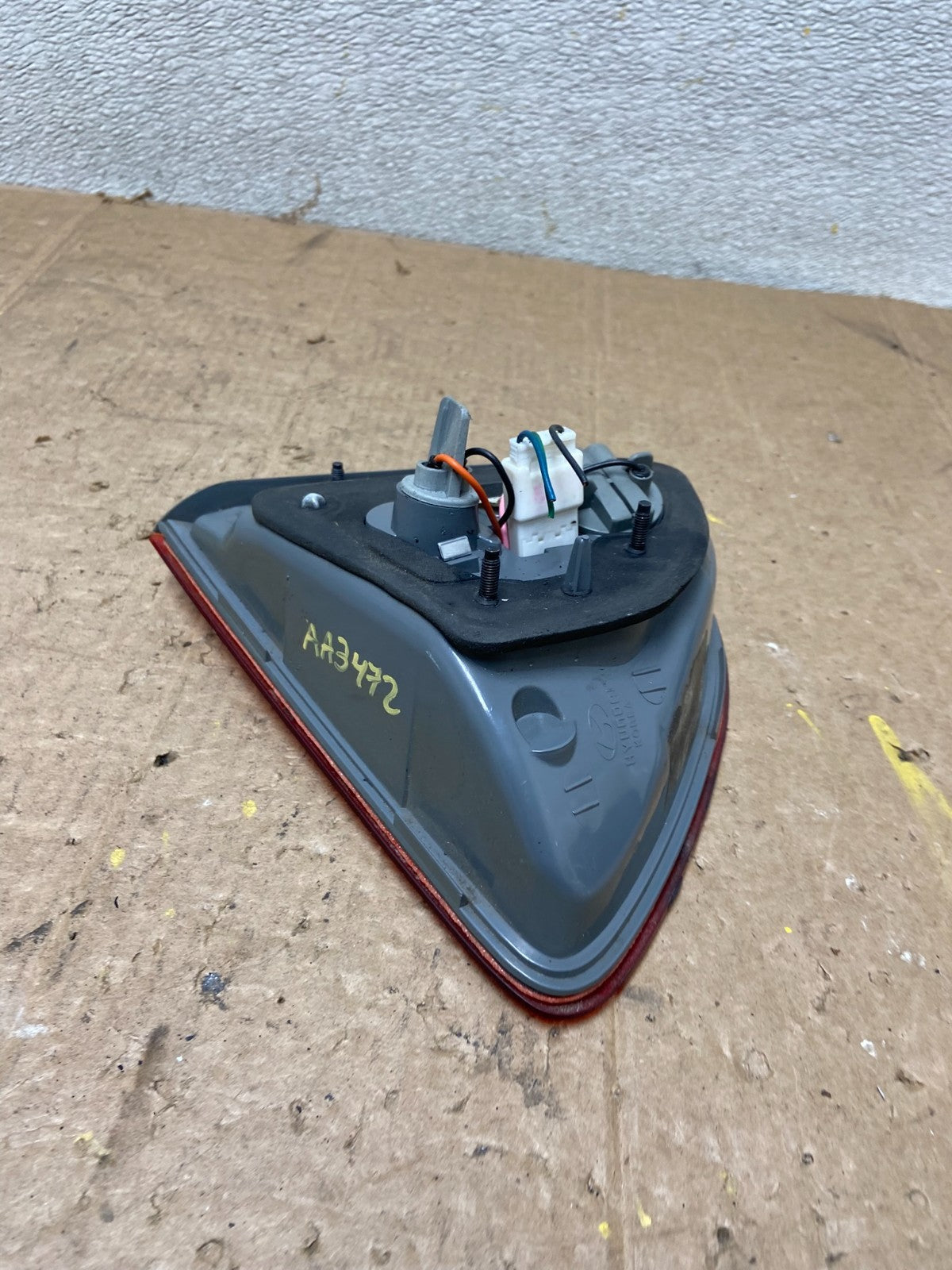 2007 to 2012 Hyundai Veracruz Inner Tail Light Left Driver Side OEM AA3472 DW5