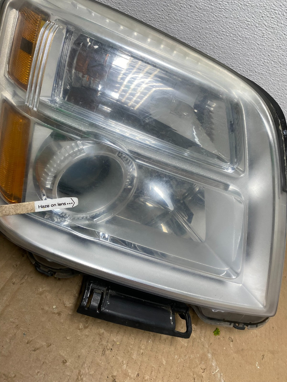 2010 to 2015 GMC Terrain Halogen Passenger Right Rh Side Headlight Oem AB6982 DW4