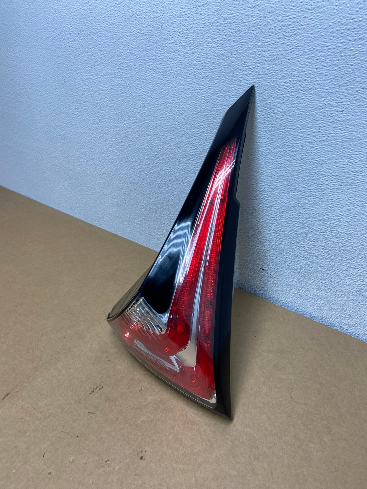 2015 to 2018 Nissan Murano Left Driver Lh Side Tail Light Inner Oem AC1686 LK1