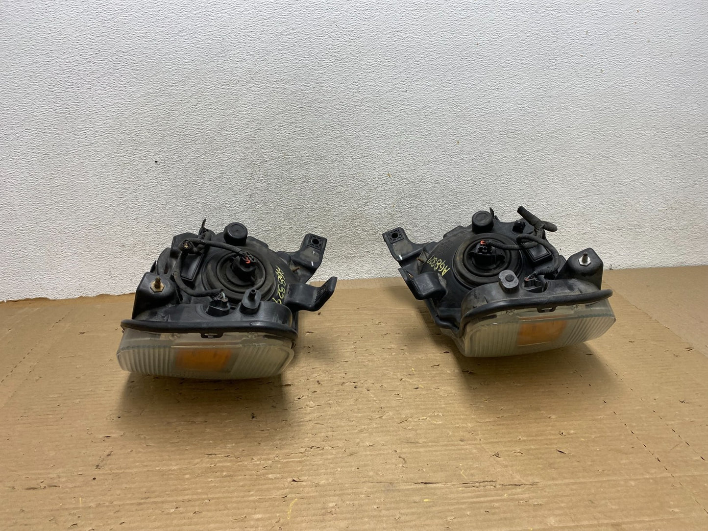 2006 2007 2008 2009 2010 Ford Explorer Left+Right Set Headlights AG8329 DW10