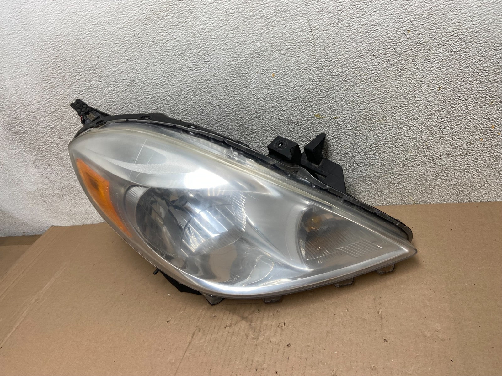 2012 2013 2014 Nissan Versa Sedan Headlight Right Passenger Rh AB5018 DW1
