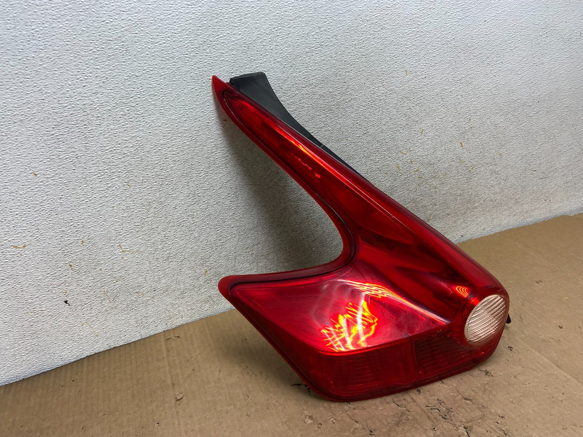 2011 to 2014 Nissan Juke Left Driver LH Side Tail Light AI9273 LK2