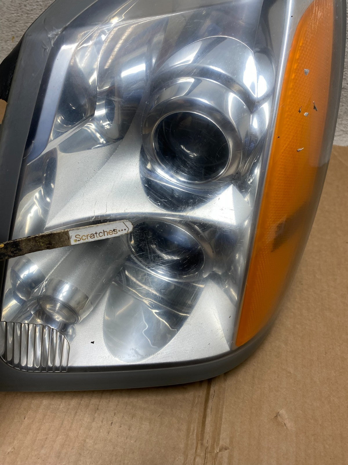 2004 to 2009 Cadillac SRX Left Driver Side Halogen Headlight DEPO AI3748 DW3