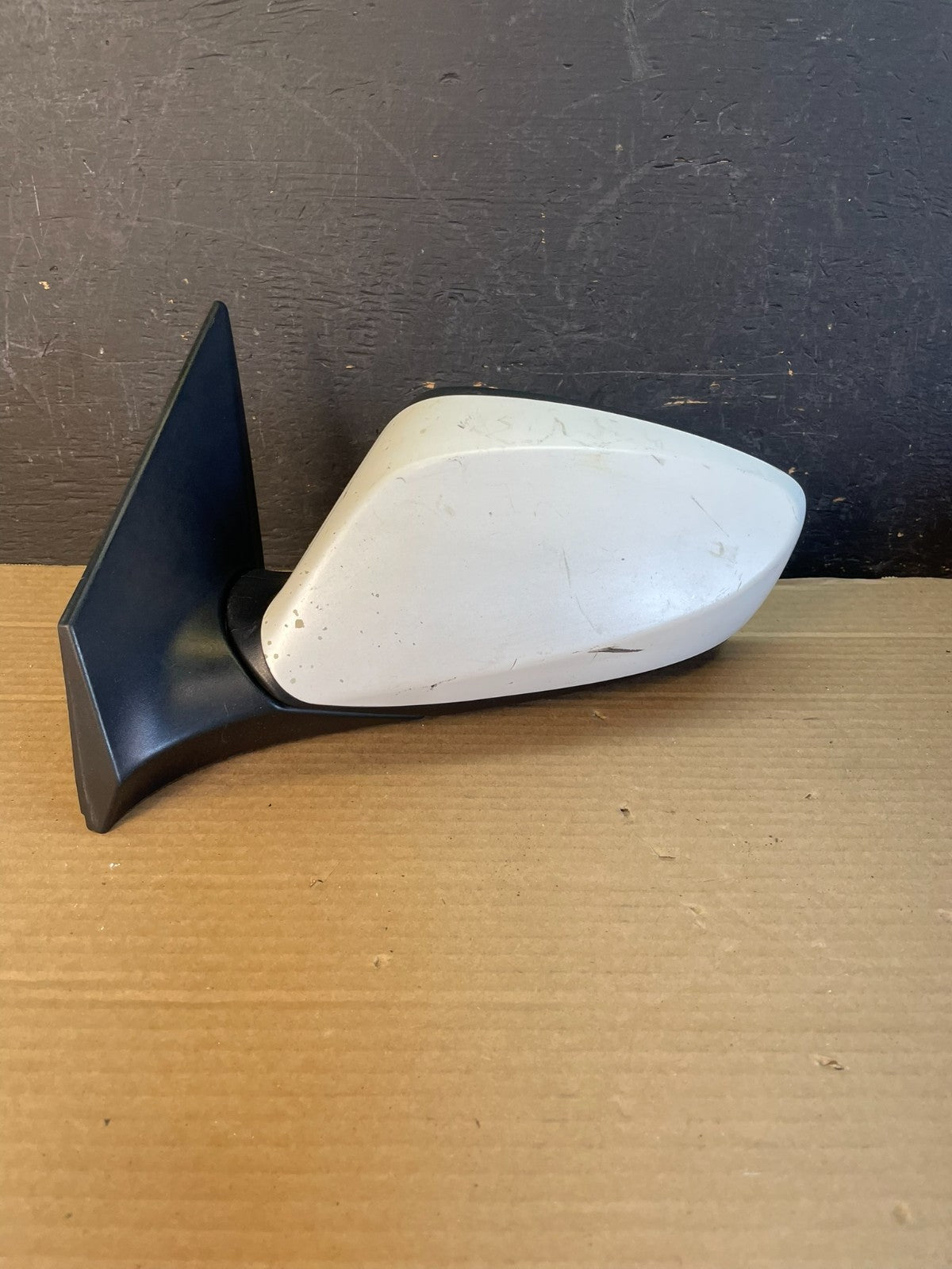 2014-2016 Hyundai Elantra Sedan Left Driver View Door Mirror AE8619 DW0