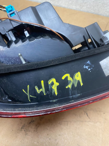 2008 2009 2010 BMW 5 525i 530i Right RH Side Tail Side Light Oem X4739 DW11