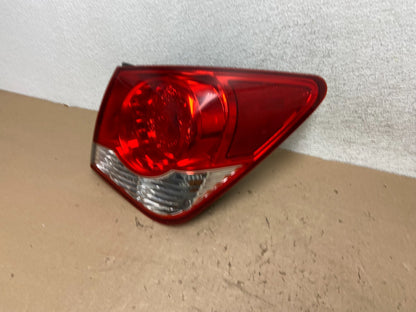 2011 2012 2013 2014 Chevrolet Cruze Right Passinger RH Side Tail Light AG43581