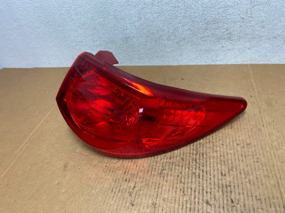 2009 2010 2011 2012 Chevrolet Traverse Right Passenger Tail Light AE0203 LK1