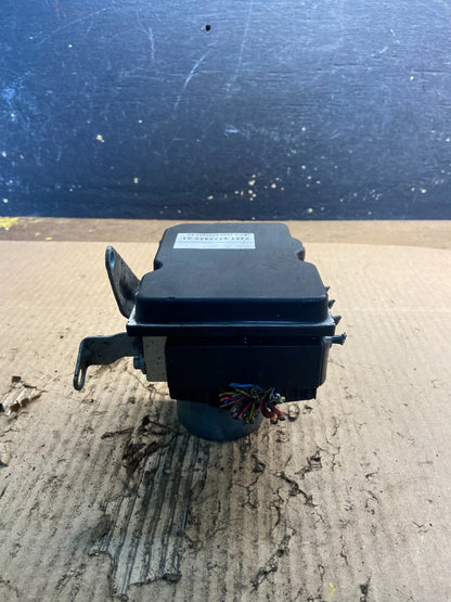 2007 to 2013 BMW 335i ABS Anti-Lock Brake Pump 6768550 OEM z9012 DG3