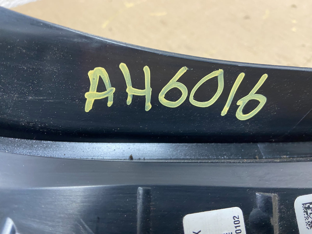2015 to 2018 Volvo V60 Left Driver LH Tail Light AH6016 DG8