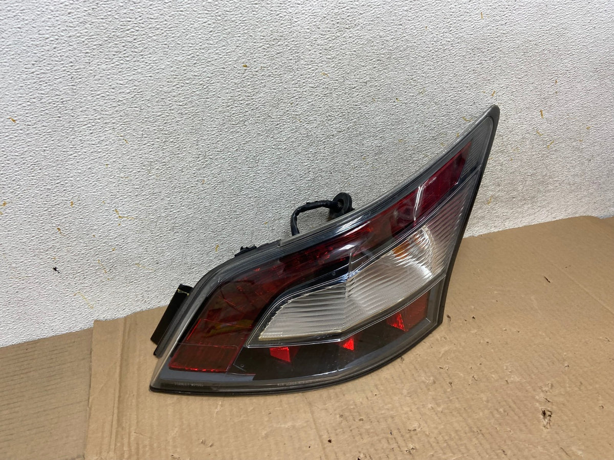 2012 2013 2014 Nissan Maxima Right Passenger Rh Side Tail light AI1219 LK2
