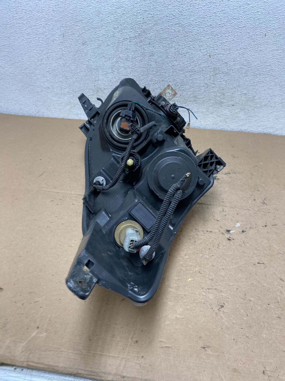 Sedan 2010 2011 2012 Nissan Altima Left Driver Side Xenon Headlight AF5097 DW9