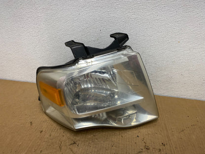 2007 to 2014 Ford Expedition Right Passenger RH side Headlight Halogen AC8256 DW0