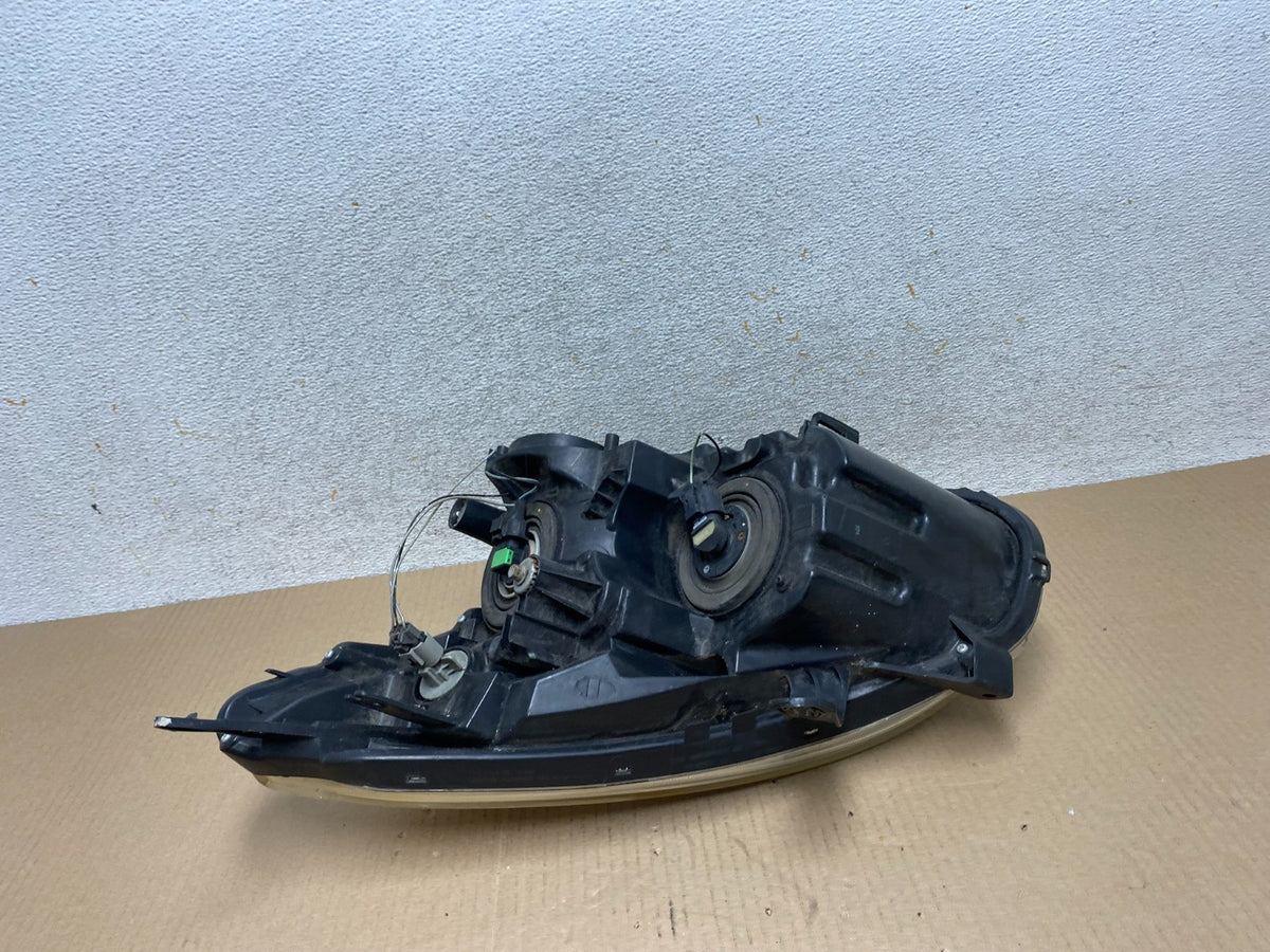 2009-2013 Nissan Rogue Right Passenger Halogen Headlight AJ2403 DW6